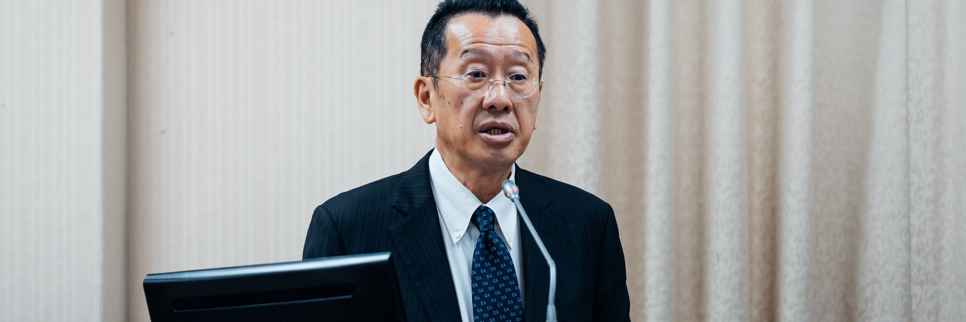 潛艦國造現況專案報告　顧部長：按部就班驗證性能　確保安全與品質